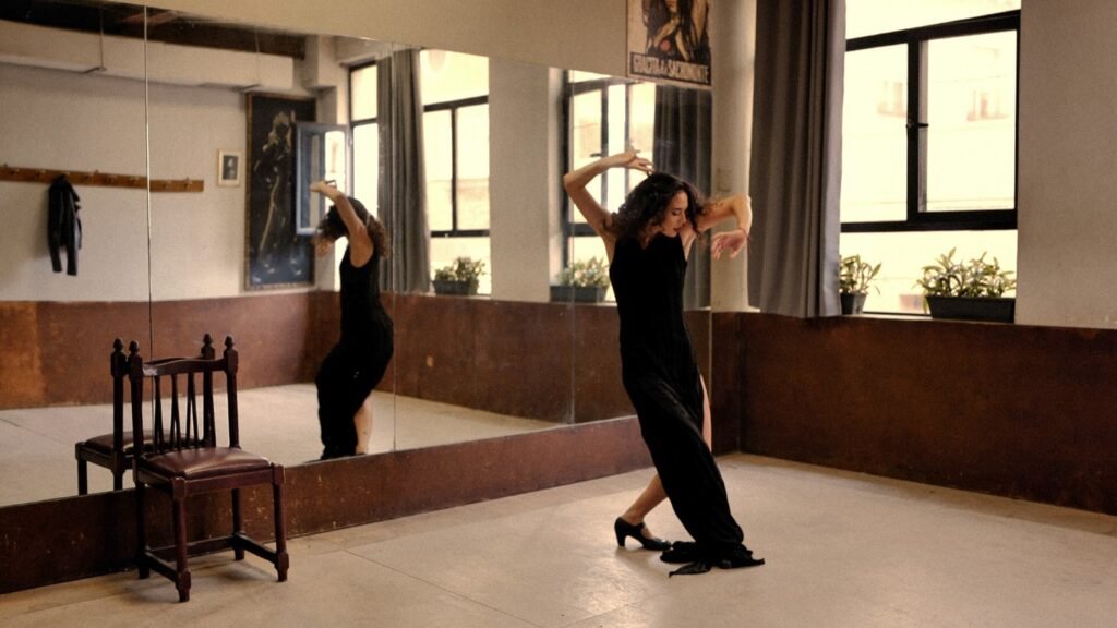 L1010439.00_01_56_15.Still009 (Medium)