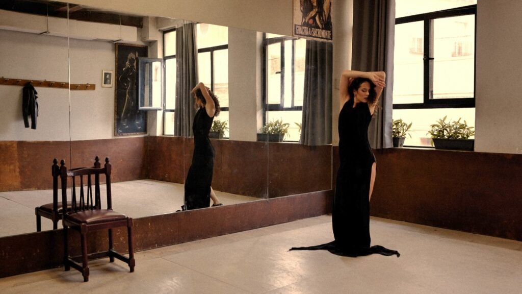 L1010439.00_02_23_07.Still014 (Medium)