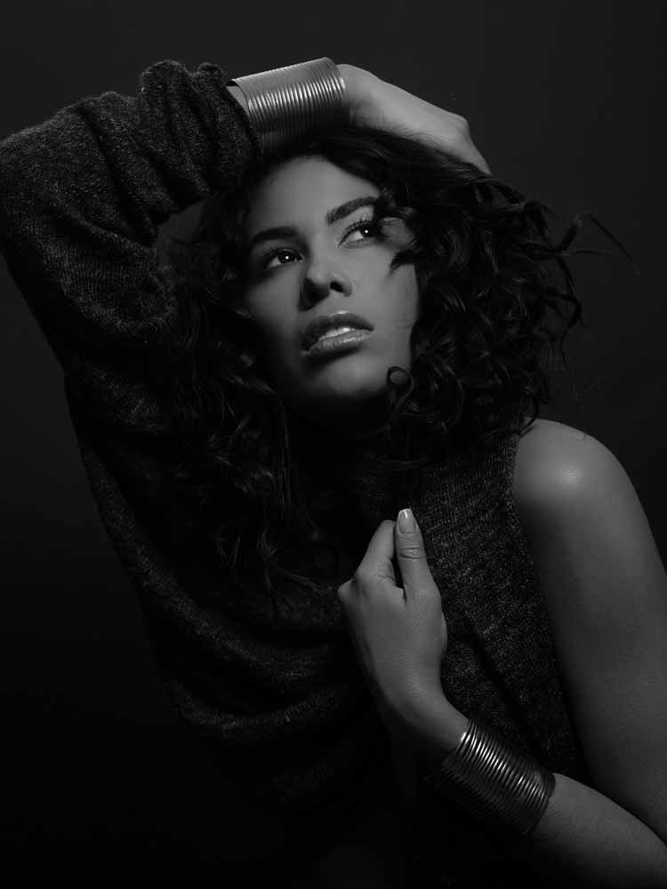 Celebrating Weakness: I Don't Want to be Strong, featuring Miss World Paraguay Yanina Gómez