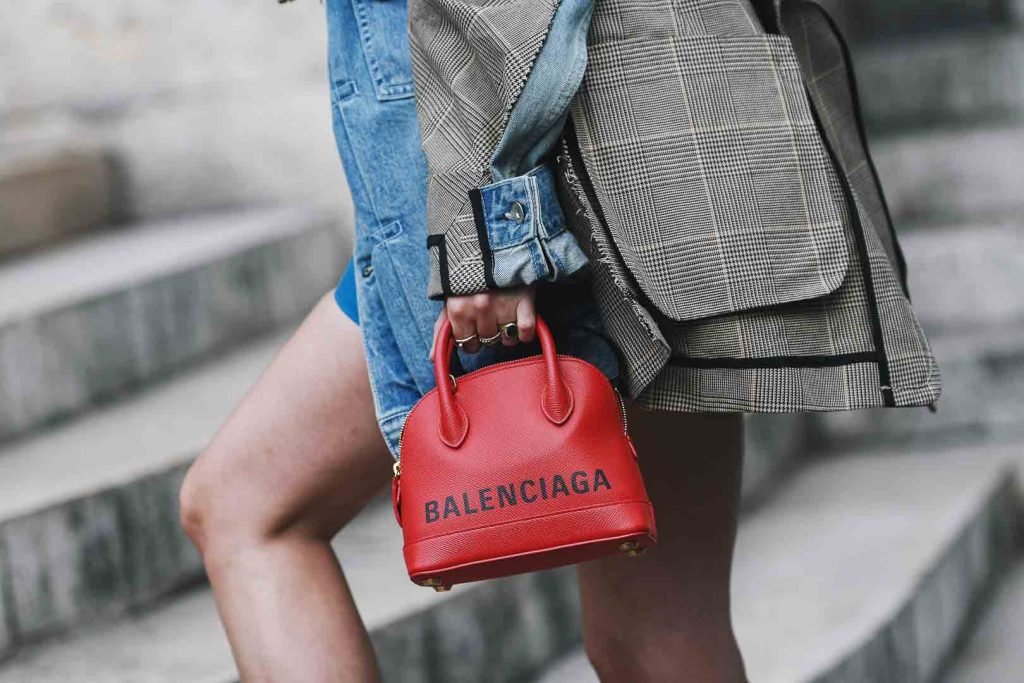 Balenciaga’s logo era, where bold branding and street sensibility became instruments of desire.