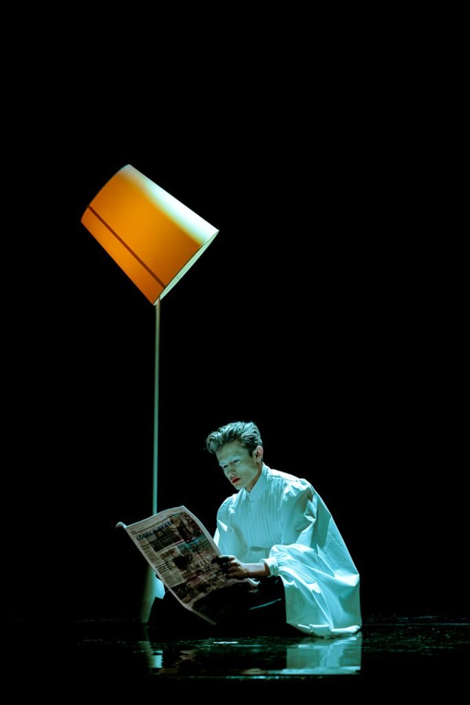 The Aesthetics of Authority: Influencer Culture and the Decline of Expertise