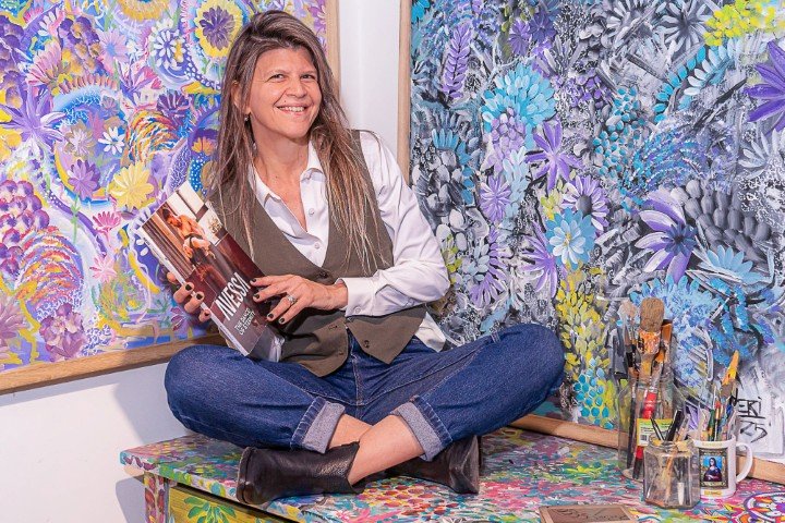 Guillermina Neri was featured in AVESSA before as a visual artist, check out Guillermina's Violence of Love article.